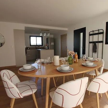 For 6 People And Golf Course 5 Minutes Away *